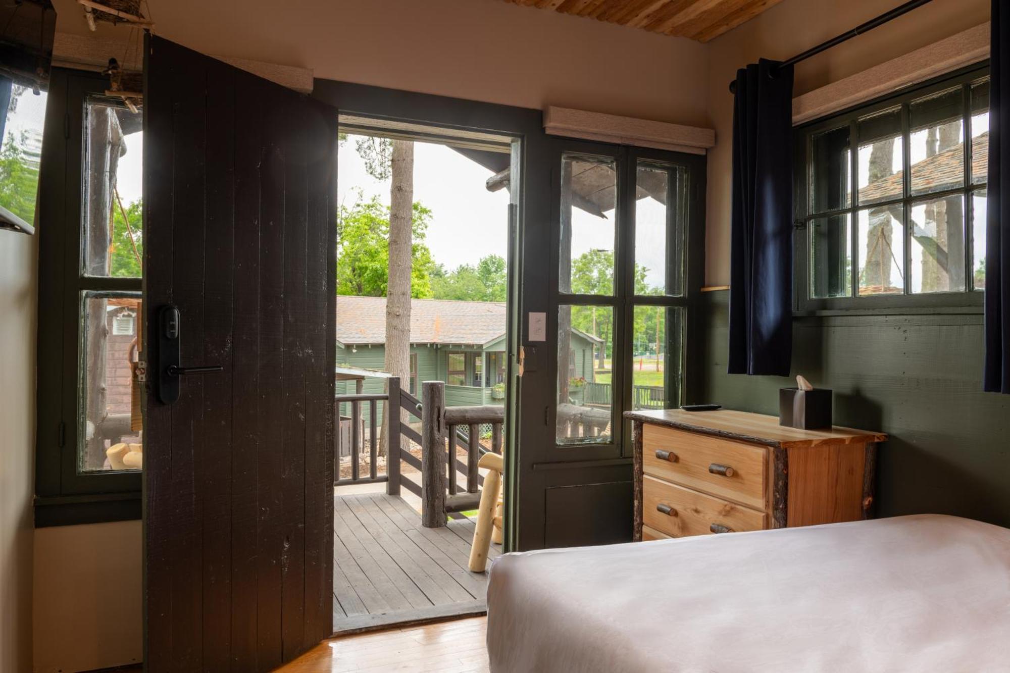 Lodge At Schroon Lake Buitenkant foto